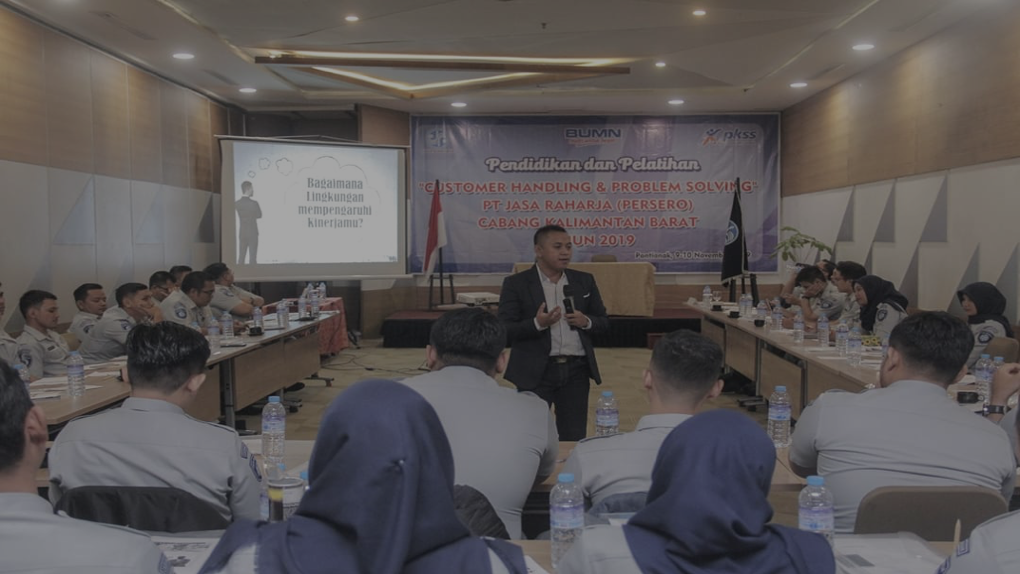 Trainer Leadership Riau 