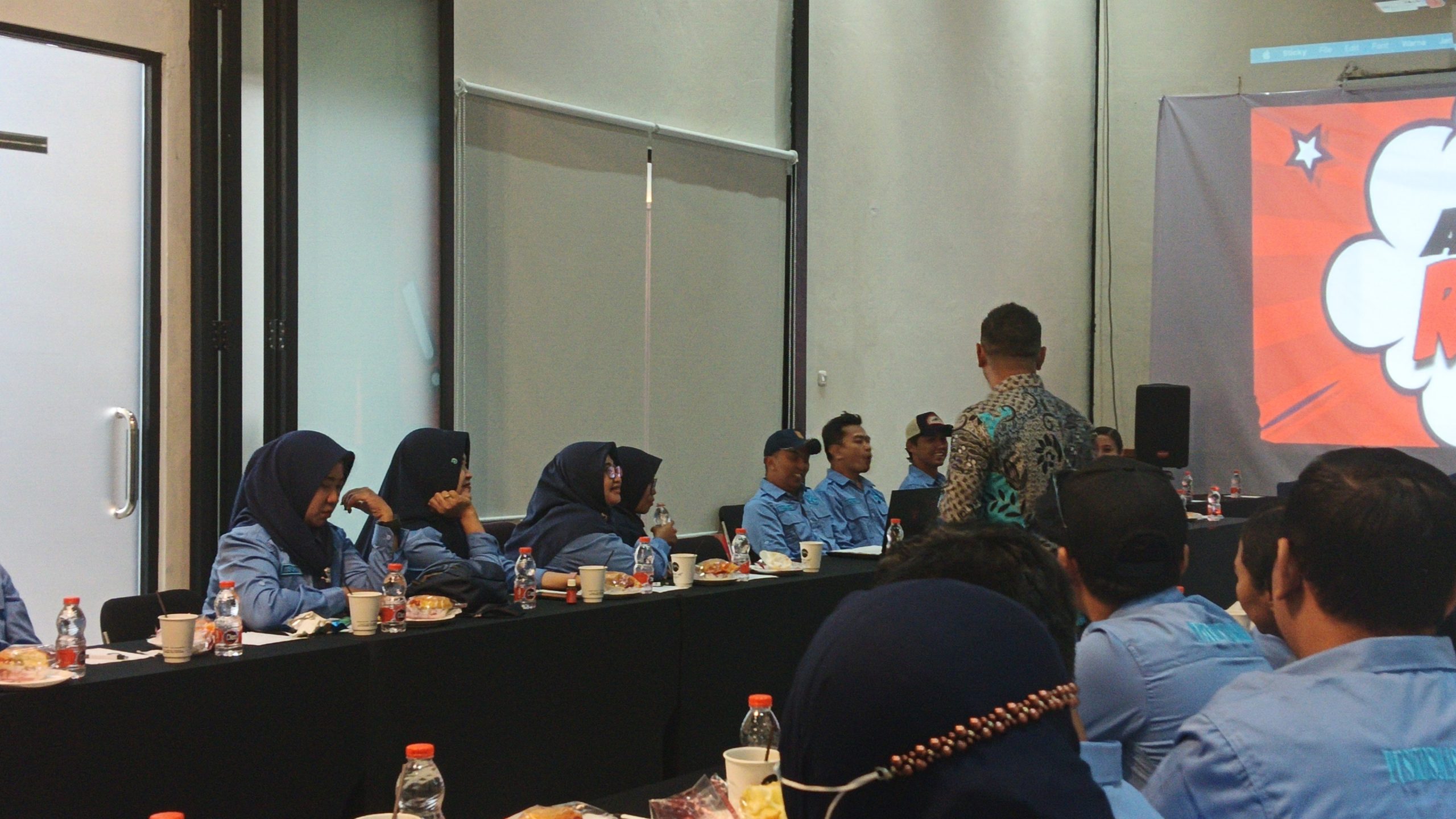 Trainer Service Excellence Riau
