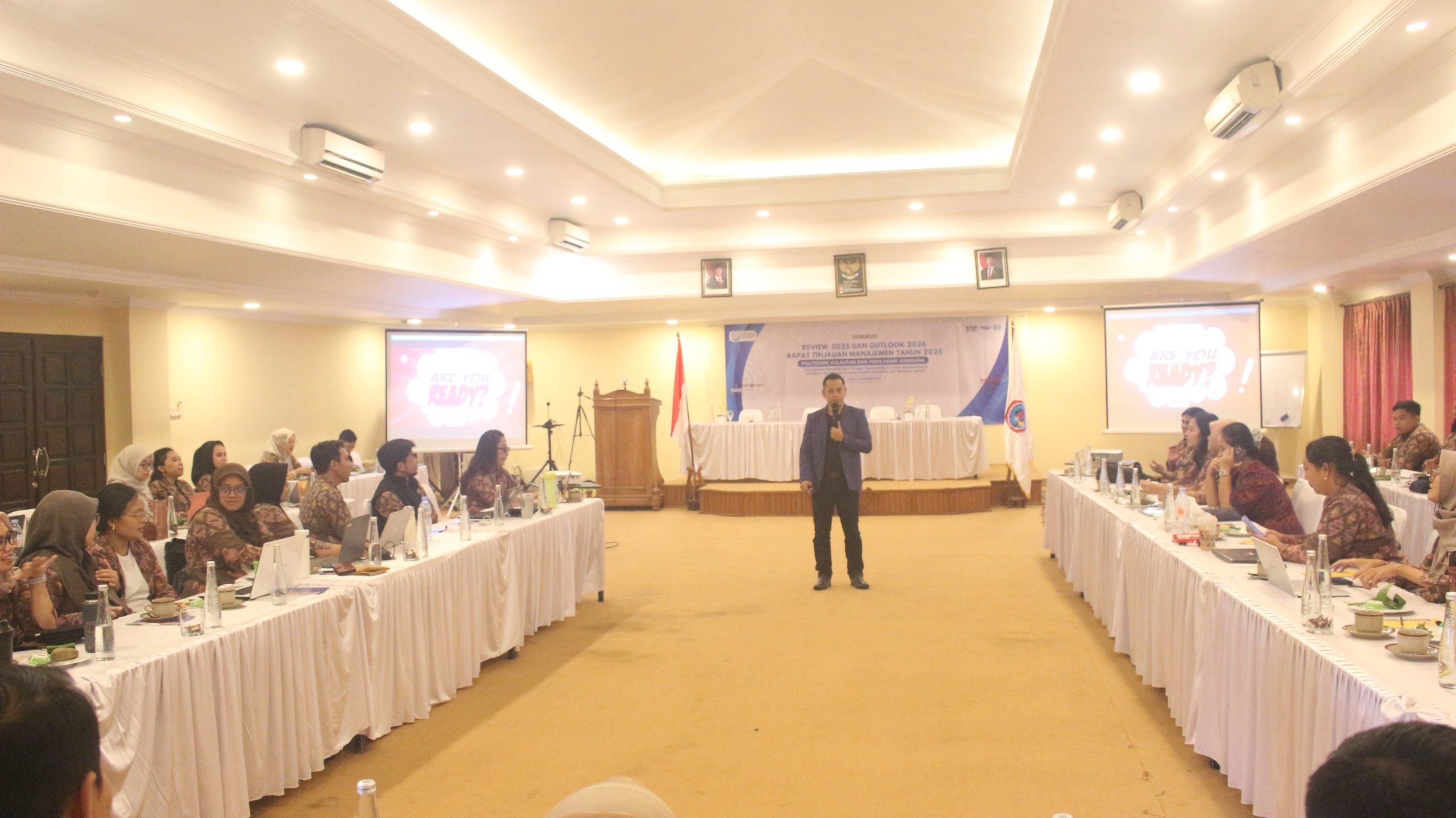 Trainer Service Excellence Makassar