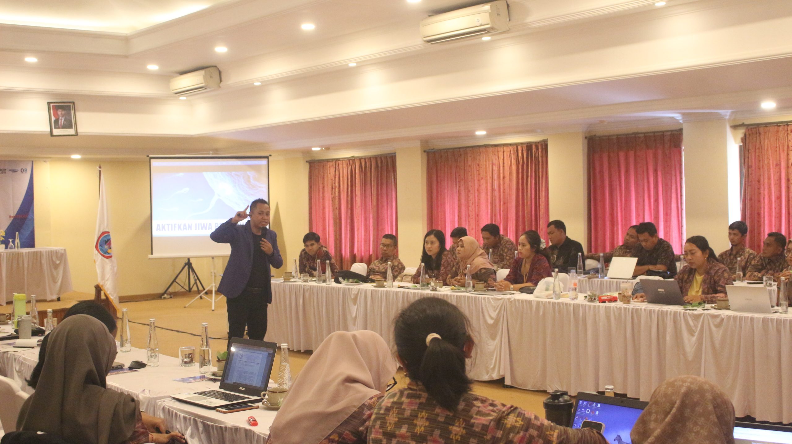 Trainer Service Excellence Lumajang