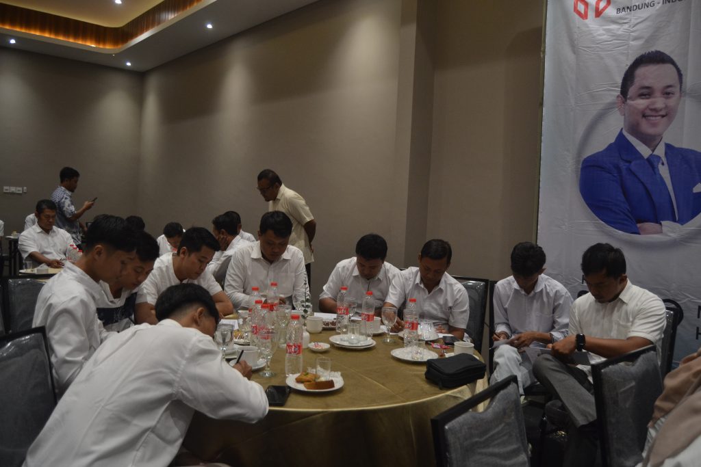 Cara Mengembangkan Calon Leader