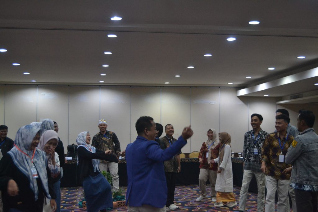 Menjaga Fokus Ketika Tuntutan Karier 